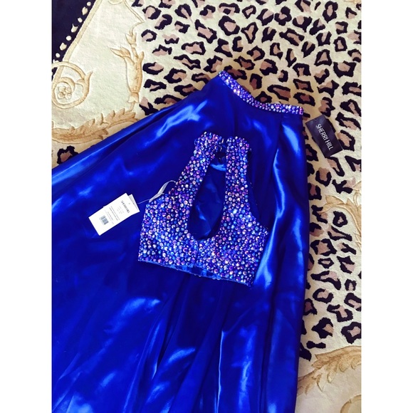 NWT Sherri Hill Style 11330 Royal Prom Dress - Picture 5 of 6